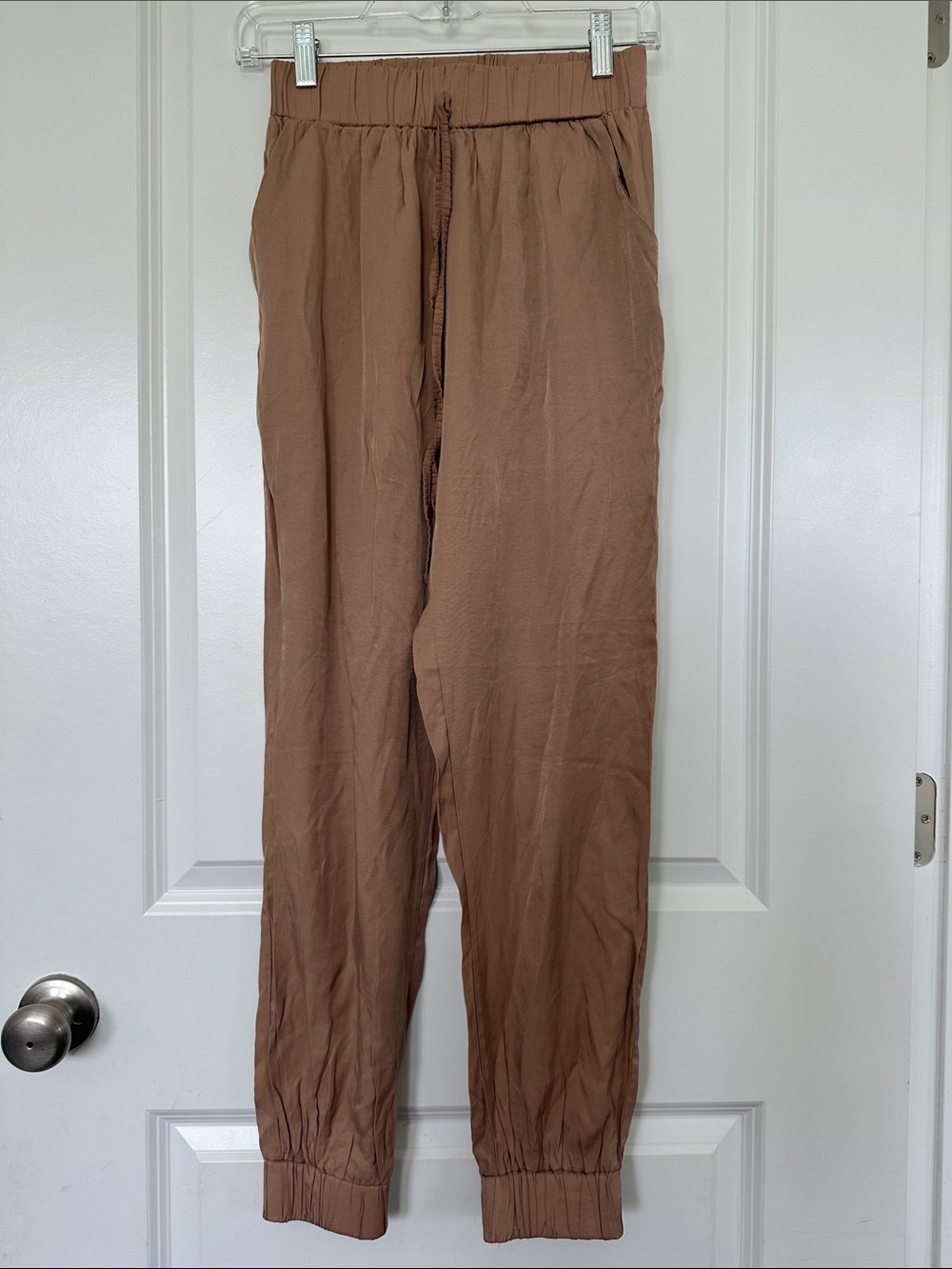 Women’s Casual Joggers in Brown/Tan